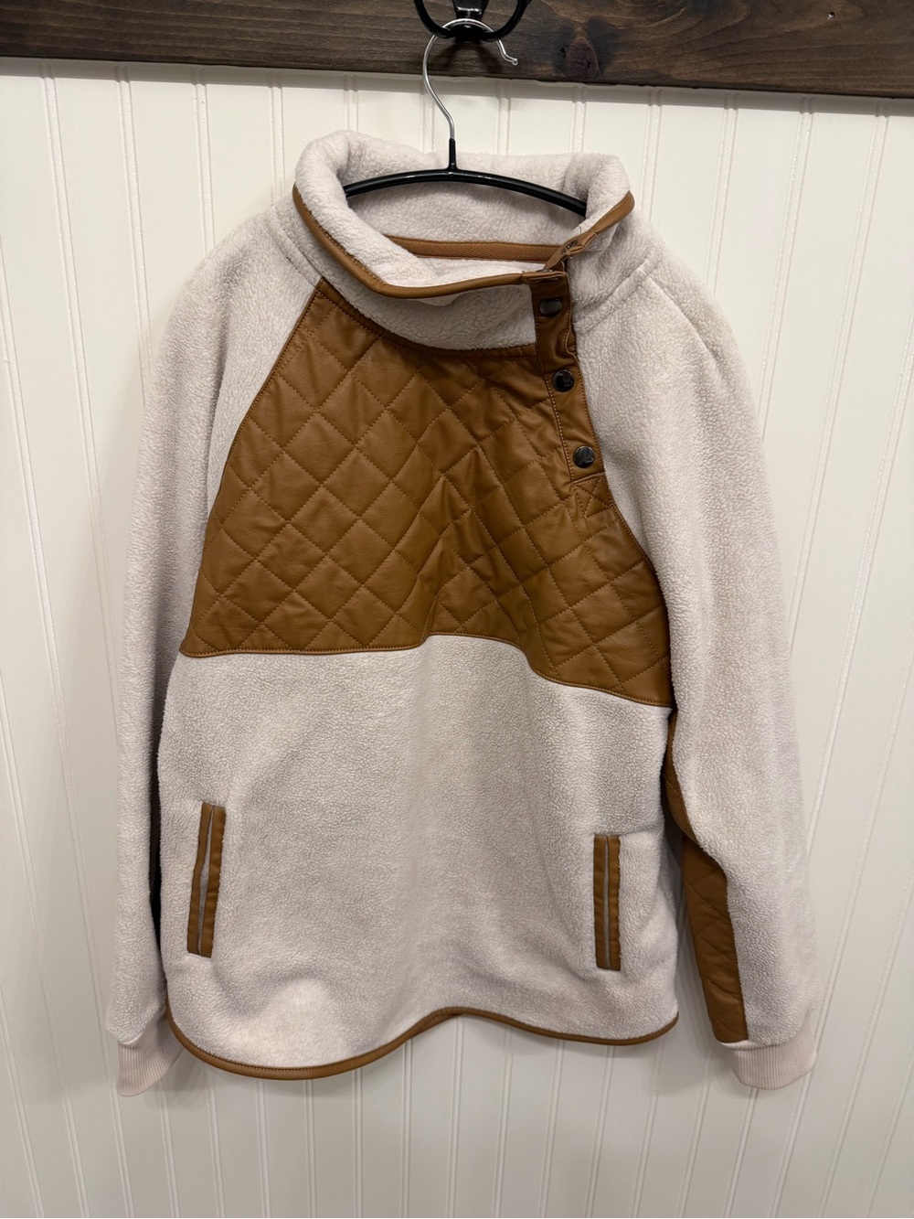Abercrombie Quilted Panel Cream and Brown Women's Pullover Jacket
